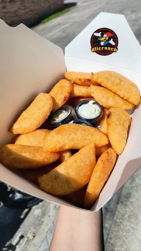 MINI EMPANADAS
